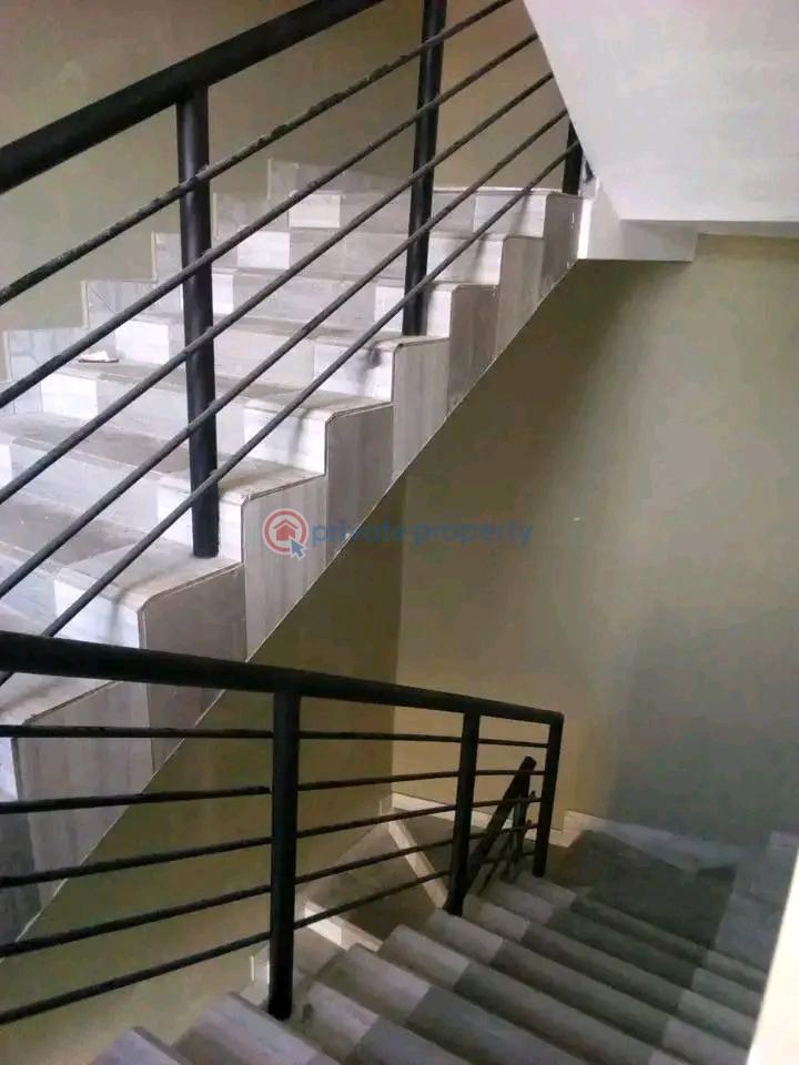 Office Space For Rent Osu Accra - 1