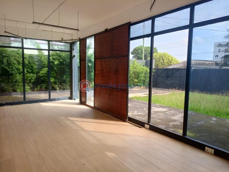 10 bedroom Commercial Property For Rent Osu Akoadjei Osu Accra - 2
