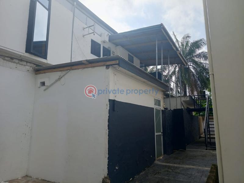 10 bedroom Commercial Property For Rent Osu Akoadjei Osu Accra - 19