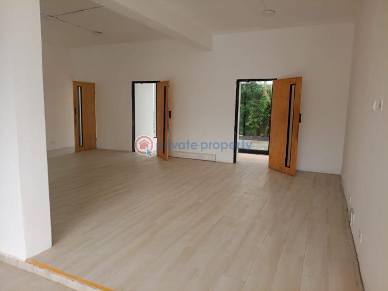 10 bedroom Commercial Property For Rent Osu Akoadjei Osu Accra - 3