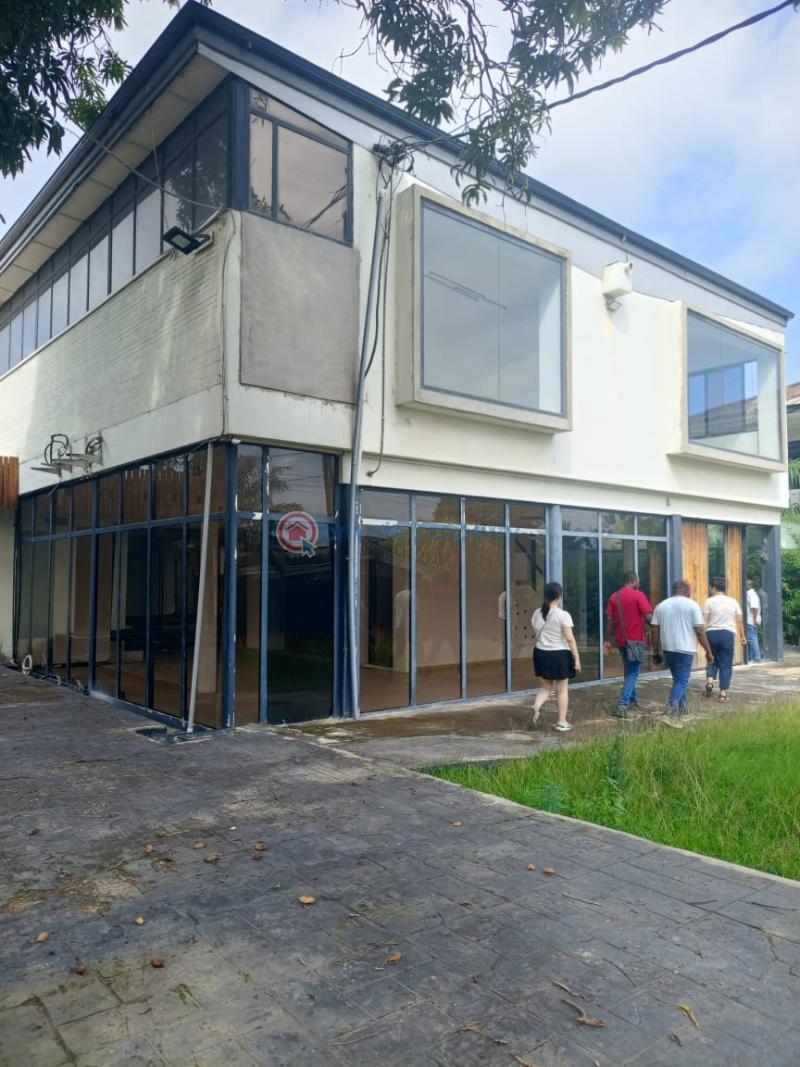 10 bedroom Commercial Property For Rent Osu Akoadjei Osu Accra - 0