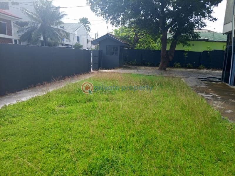 10 bedroom Commercial Property For Rent Osu Akoadjei Osu Accra - 26