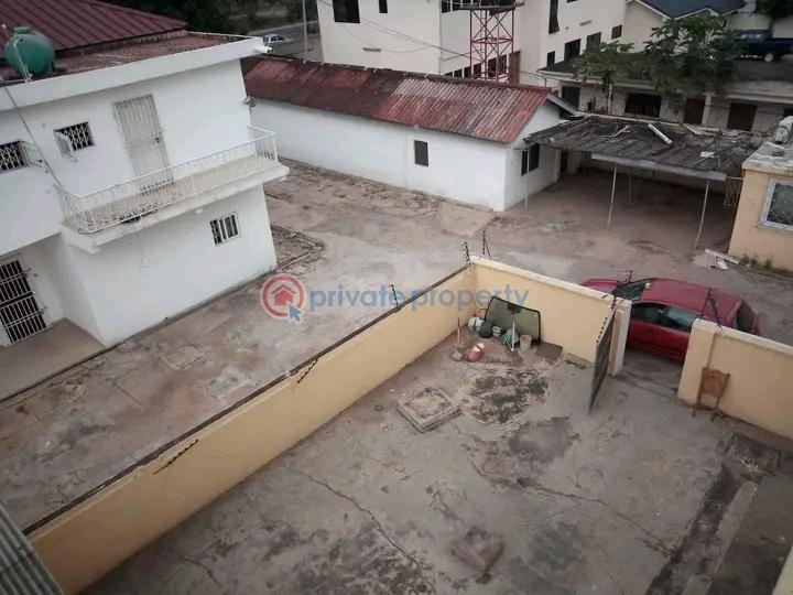 8 bedroom Commercial Property For Rent Around The Lebanese Embassy Osu Accra - 10
