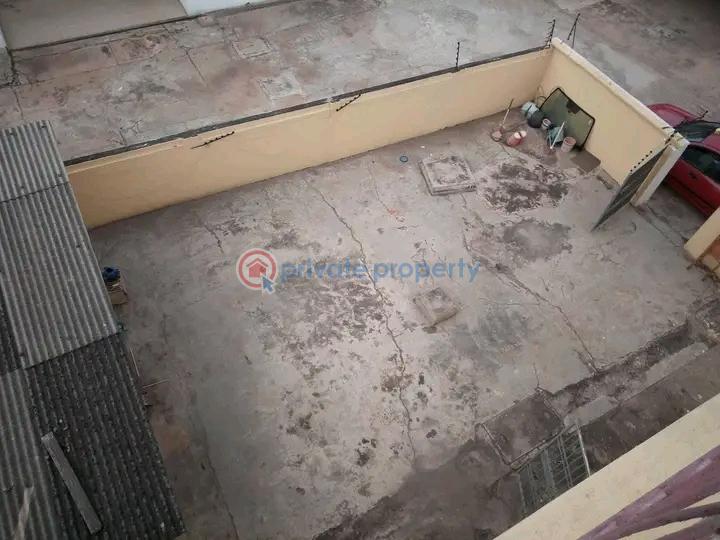 8 bedroom Commercial Property For Rent Around The Lebanese Embassy Osu Accra - 5