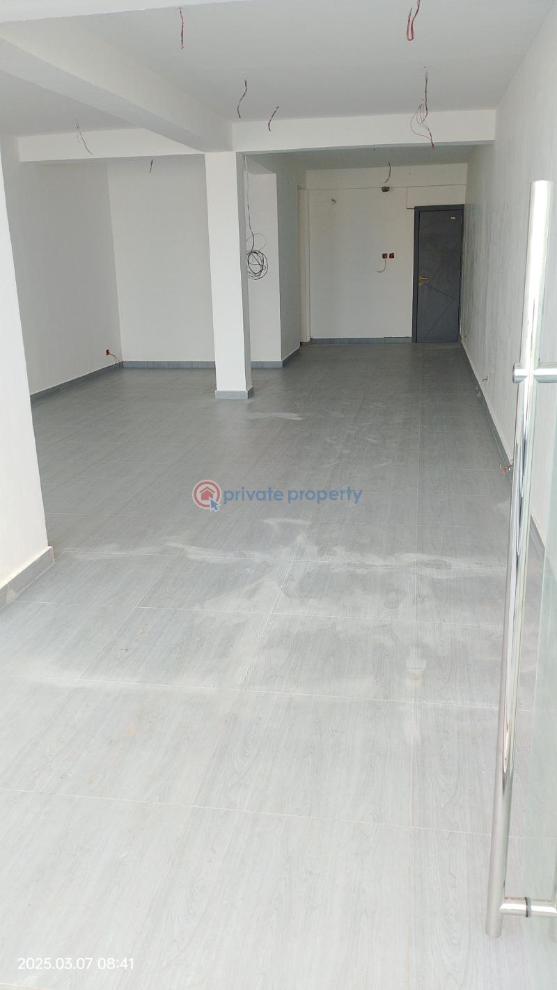 Office Space For Rent Arine Osu. Osu Road Accra - 4