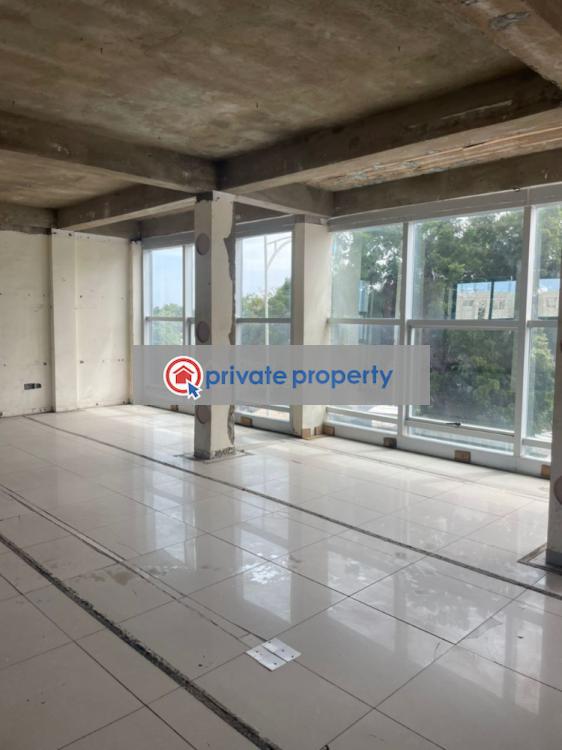 Commercial Property For Rent &nbsp;oxford Street Near Papaye Osu Accra - 0