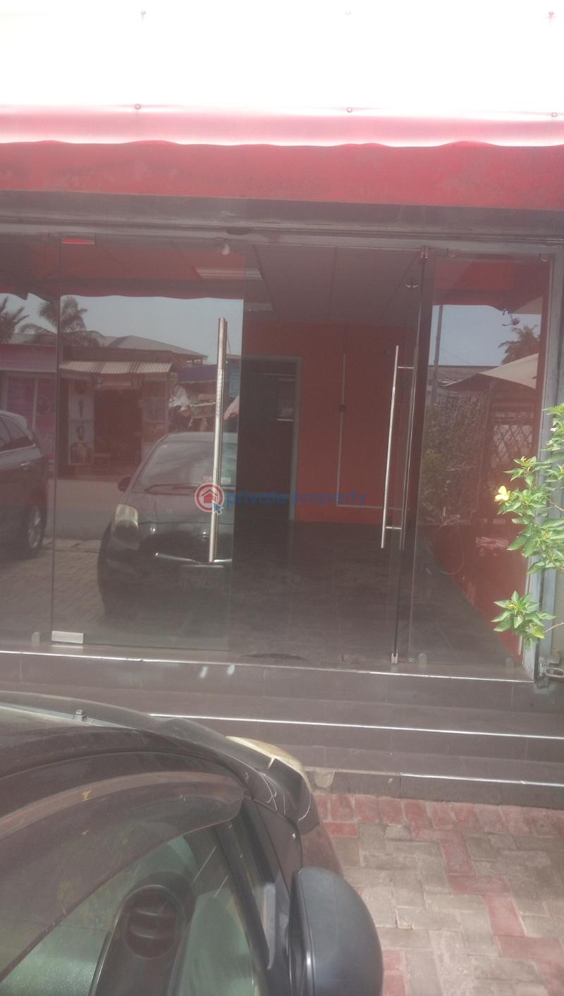 Commercial Property For Rent Nyaniba Estate Osu Accra - 5