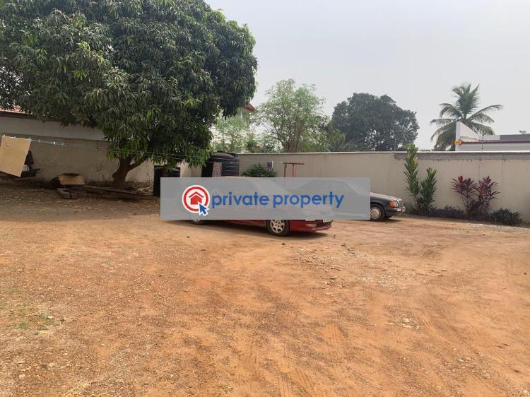 3 bedroom Detached Bungalow For Sale North Labone Accra - 1