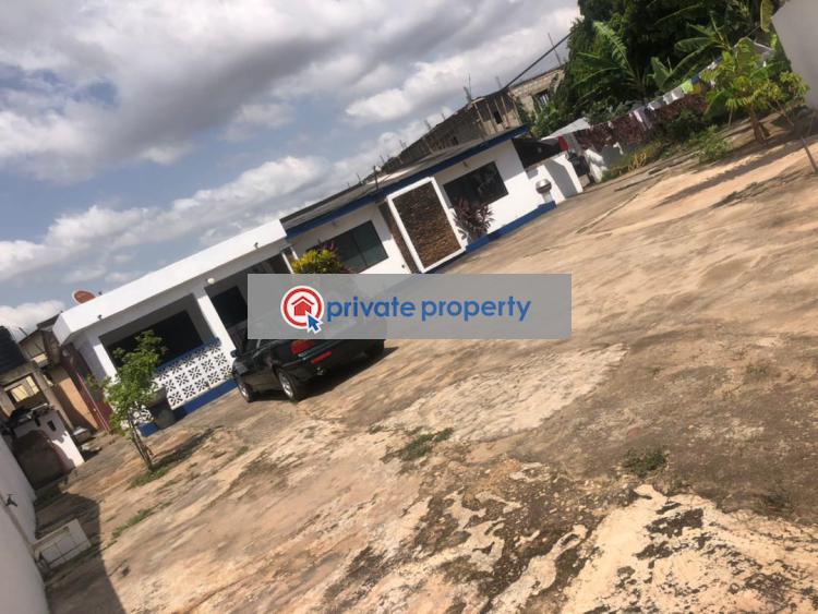 4 bedroom House For Sale nyamekye Junction Lapaz Accra (PID 3PAFED
