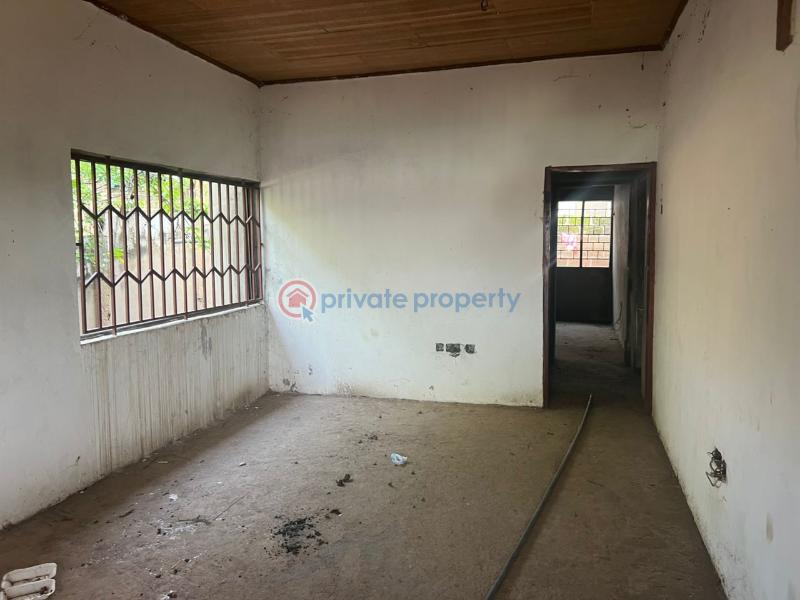 5 bedroom House For Sale Achimota Ofanko Accra Metropolitan  - 13