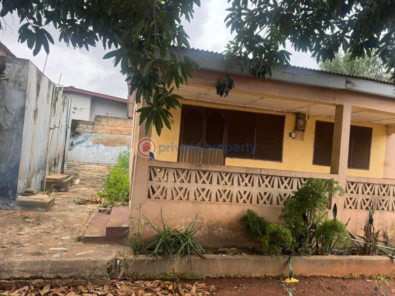 3 bedroom Commercial Land For Sale Tantra Hill Achimota Ga West Municipal Accra - 2