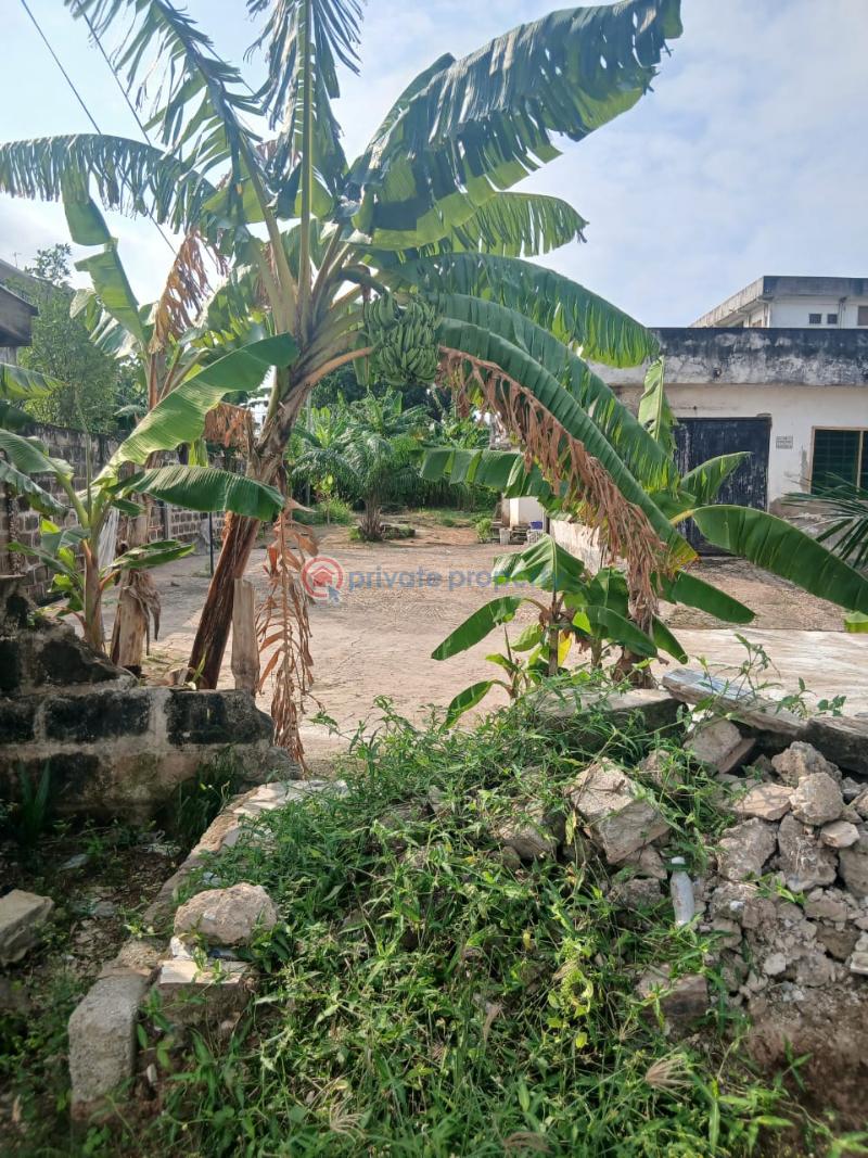 3 bedroom Detached Bungalow For Sale Sakaman Dansoman Accra - 3