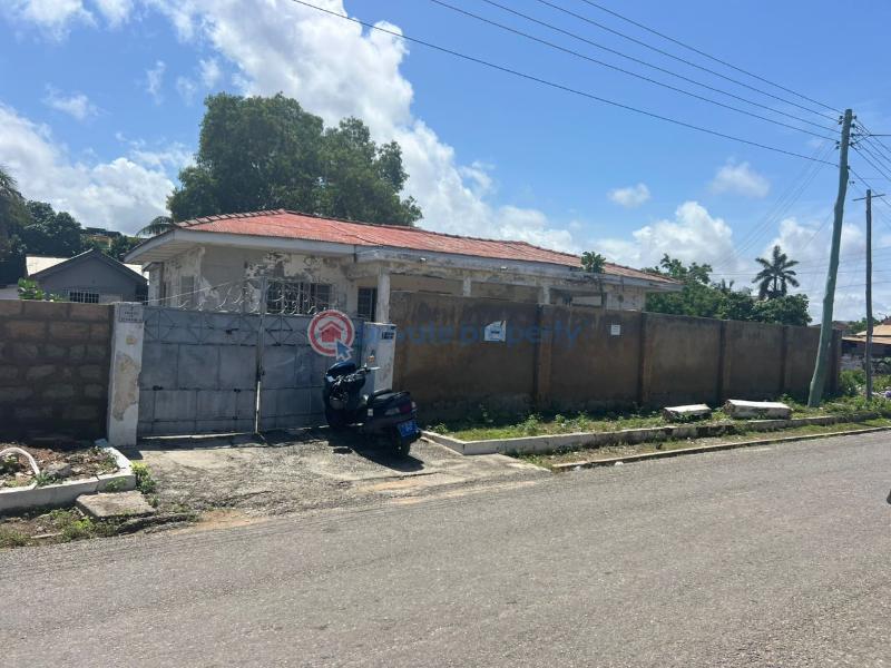 4 bedroom House For Sale Osu Road Accra - 4
