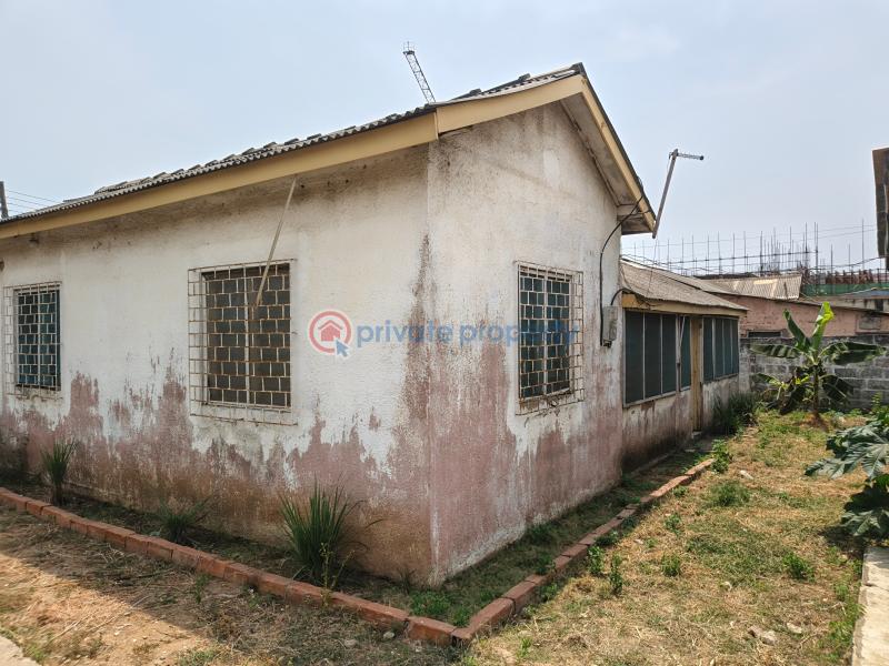 4 bedroom House For Sale South La Estate Opposite Labone Road Accra Metropolitan  - 7