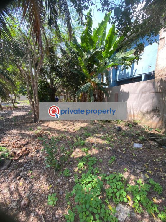 5 bedroom House For Sale &nbsp;dome Pillar 2 Dome Ga East Municipal Accra - 5