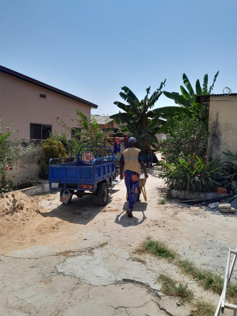 Commercial Property For Sale Osu Regal Osu Accra - 1