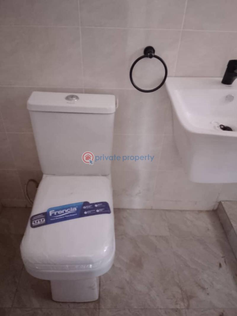 1 bedroom Apartment For Rent Tse Addo Goil Filling Station. Behind The Labadi Trade Fair Center Tse Addo Accra - 8