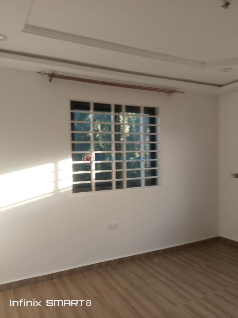 1 bedroom Apartment For Rent Tse Addo Goil Filling Statoin behind The Trade Fair Center Tse Addo Accra - 11