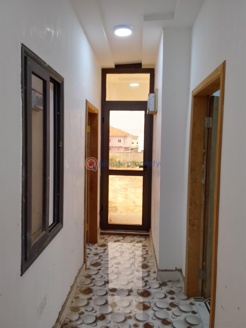 1 bedroom Apartment For Rent Teshie Bushroad Police Station Teshie-Nungua Estates Accra - 1