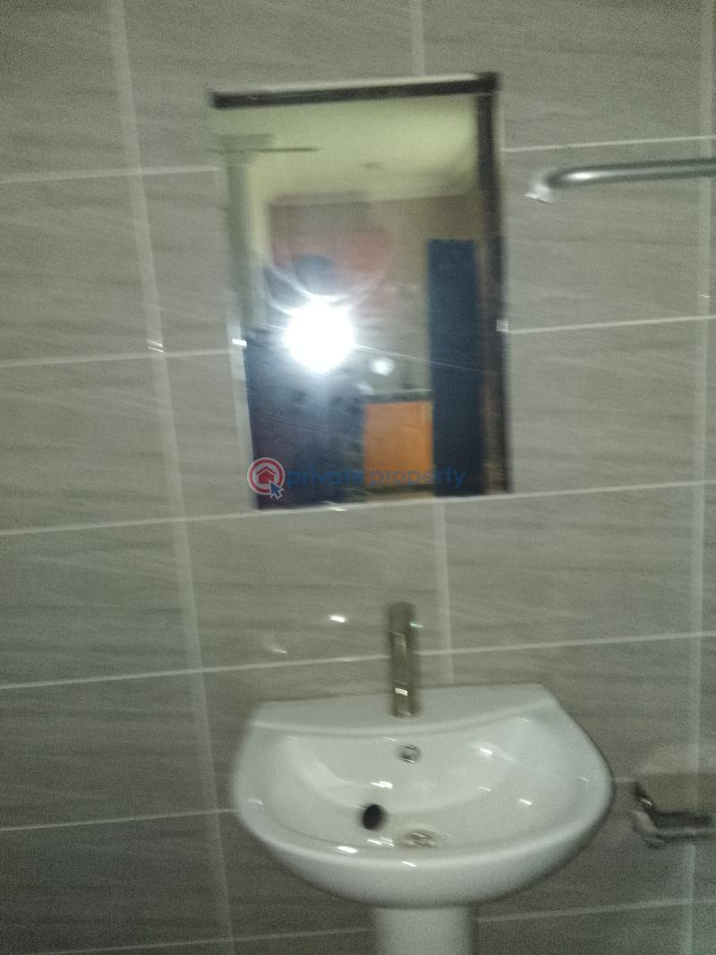 1 bedroom Apartment For Rent Rasta Bushroad Police Station Teshie-Nungua Estates Accra - 4