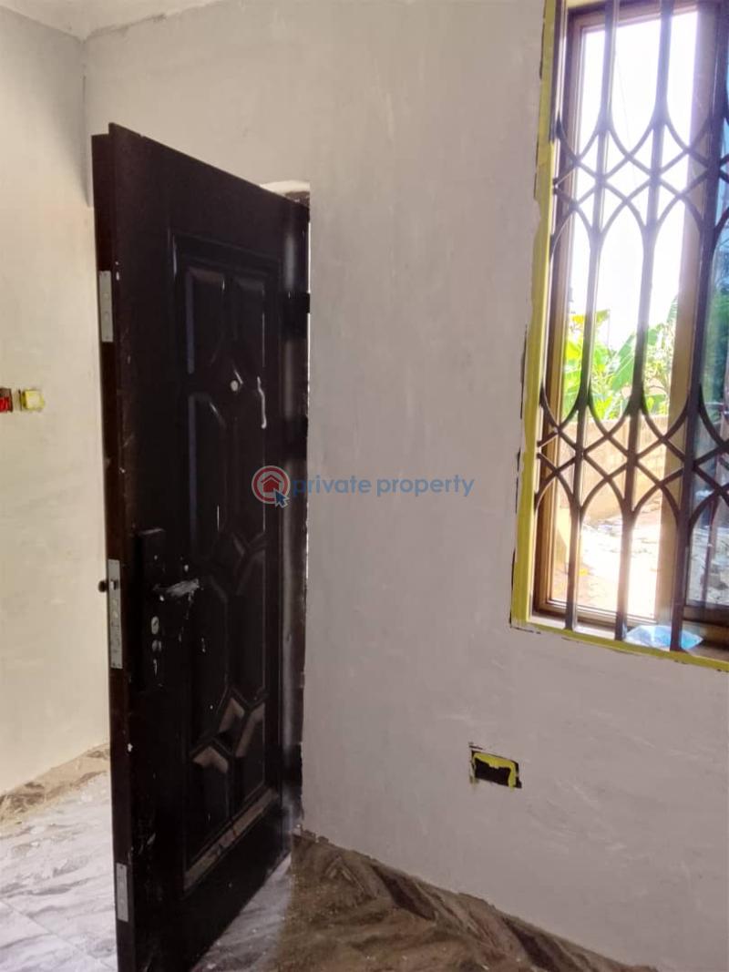 1 bedroom Apartment For Rent Teshie Rasta Bushroad Teshie-Nungua Estates Accra - 9