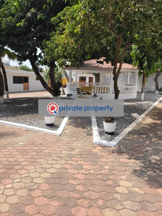 15 bedroom House For Sale Kwashieman Accra - 2