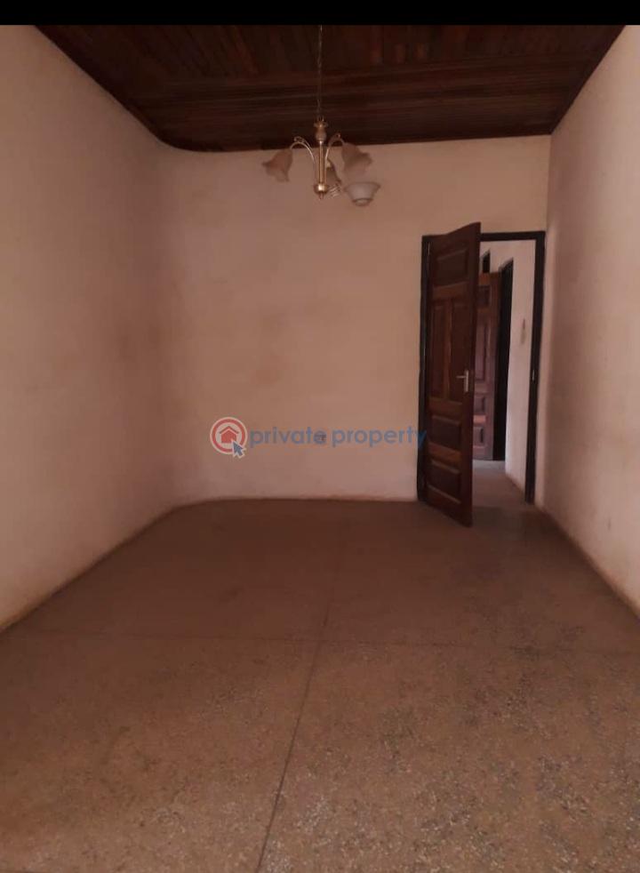 4 bedroom House For Sale Anyaa And Gbawe Ga West Municipal Accra - 3
