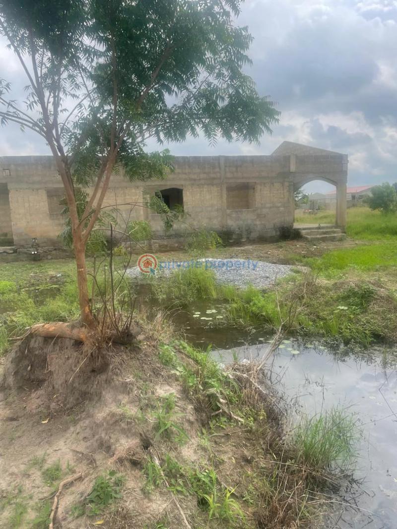 3 bedroom Detached Bungalow For Sale Ashalaja Ga South Municipal Accra - 1