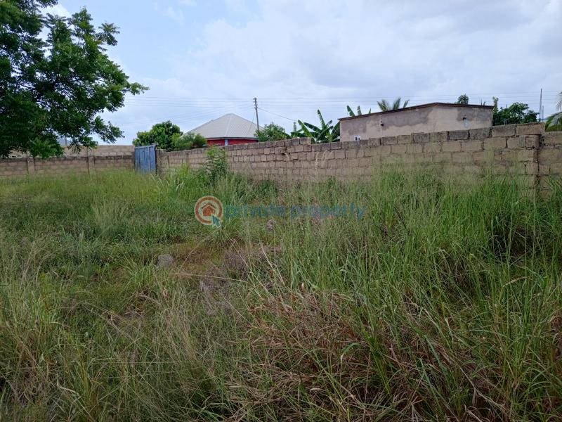 Land For Sale Ablekuma Nsakina Awoshie Junction Ga West Municipal Accra - 1
