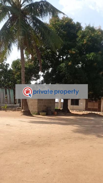 Residential Land For Sale &nbsp;kenyasi On Buokrom Airport Road. Kumasi Metropolitan Ashanti - 2