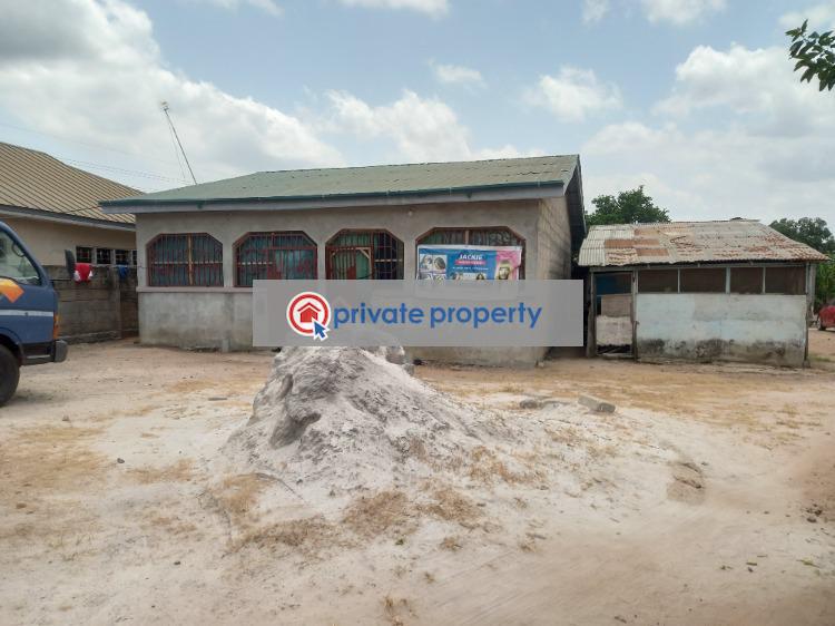 Land For Sale &nbsp;ejisu Akyaakrom Near Anita Hotel. Ejisu-Juaben Municipal Ashanti - 3
