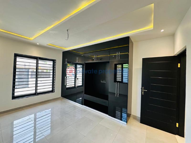 3 bedroom Detached Bungalow For Sale Lakeside Estates. Adenta Municipal Accra - 22