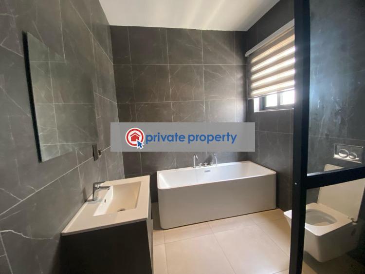 3 bedroom Detached Bungalow For Sale &nbsp;mmaidzorn Adjiringanor East Legon Accra - 20
