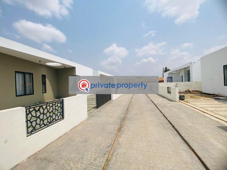 3 bedroom Detached Bungalow For Sale &nbsp;mmaidzorn Adjiringanor East Legon Accra - 19