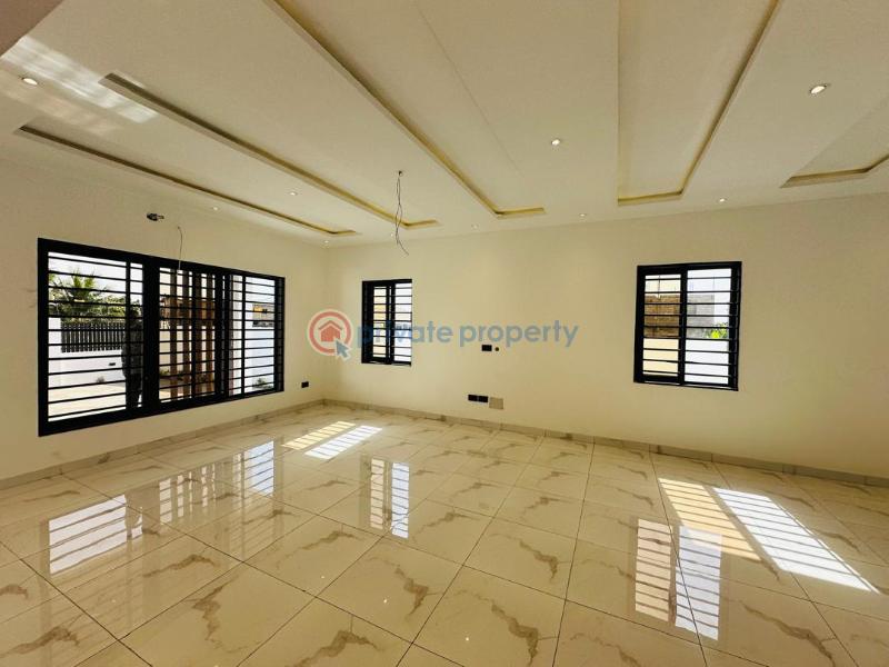 3 bedroom Detached Bungalow For Sale Lakeside Estates. Adenta Municipal Accra - 8