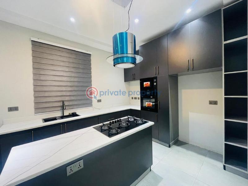 4 bedroom House For Sale Lakeside Estate Adenta Municipal Accra - 16