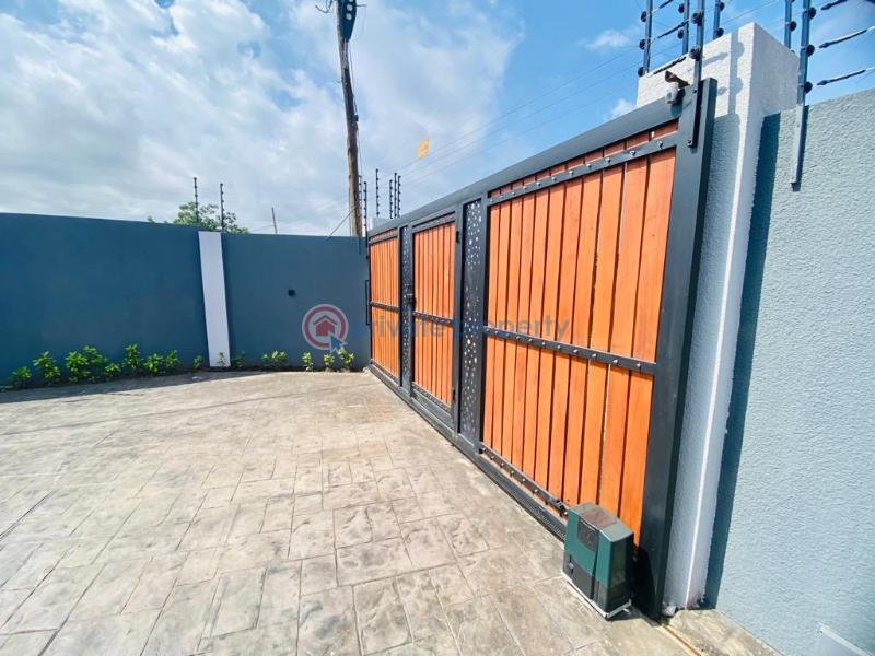 4 bedroom Detached Duplex For Sale Adenta Adenta Municipal Accra - 19