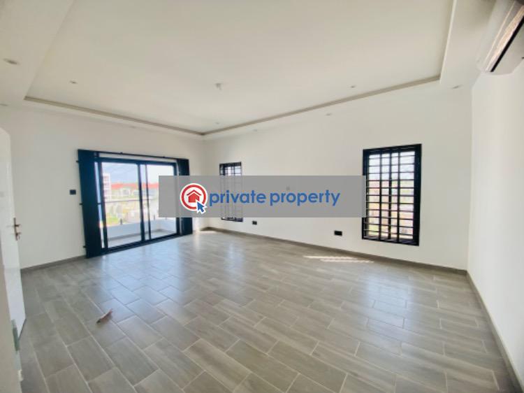 4 bedroom Detached Duplex For Sale &nbsp;behind East Airport Airport Residential Area Accra - 23