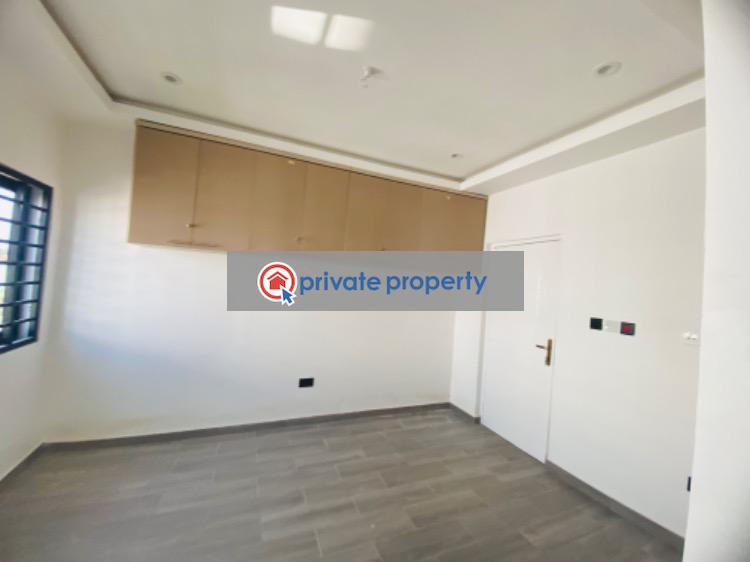 4 bedroom Detached Duplex For Sale &nbsp;behind East Airport Airport Residential Area Accra - 22