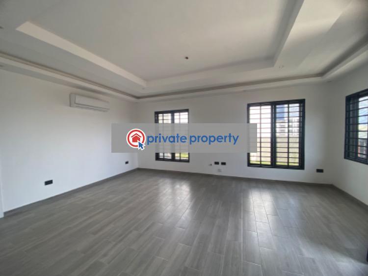 4 bedroom Detached Duplex For Sale &nbsp;behind East Airport Airport Residential Area Accra - 6