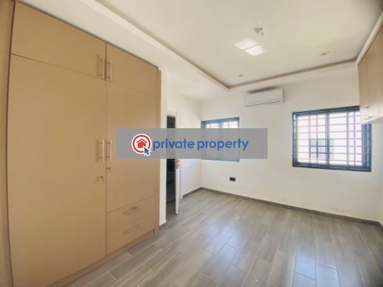 4 bedroom Detached Duplex For Sale &nbsp;behind East Airport Airport Residential Area Accra - 18