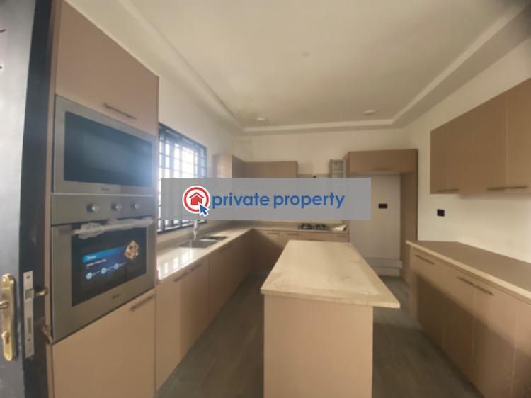 4 bedroom Detached Duplex For Sale &nbsp;behind East Airport Airport Residential Area Accra - 11