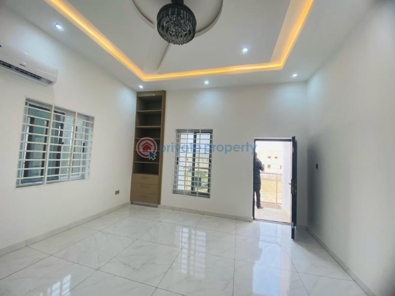 5 bedroom House For Sale Lakeside Estates. Adenta Municipal Accra - 2