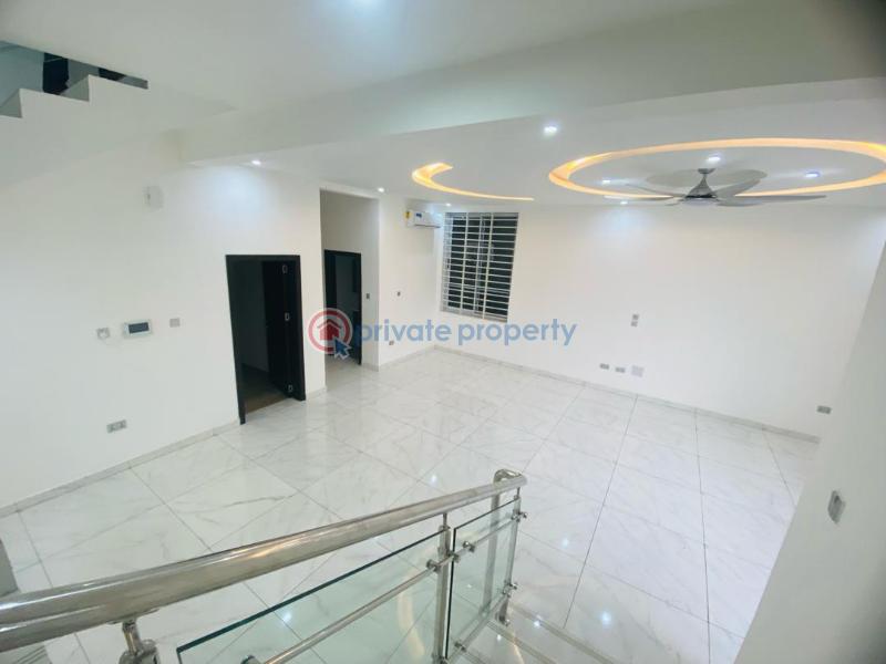 5 bedroom House For Sale Lakeside Estates. Adenta Municipal Accra - 1