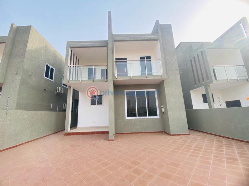 5 bedroom House For Sale Lakeside Estates. Adenta Municipal Accra - 22