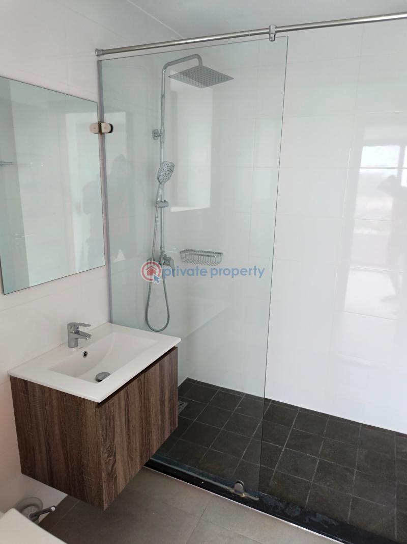 3 bedroom House For Rent South La Estate Opposite Labone Road Accra Metropolitan  - 13
