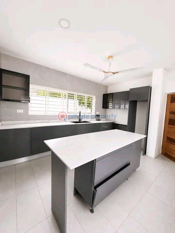 6 bedroom Commercial Property For Rent Cantonments Accra - 4
