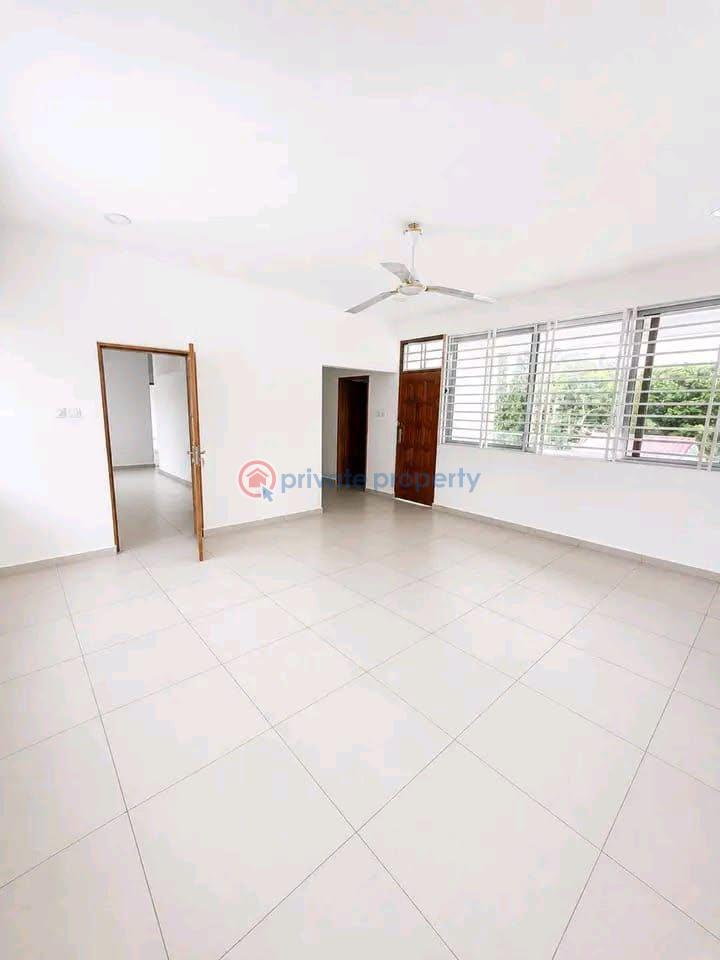 6 bedroom Commercial Property For Rent Cantonments Accra - 10