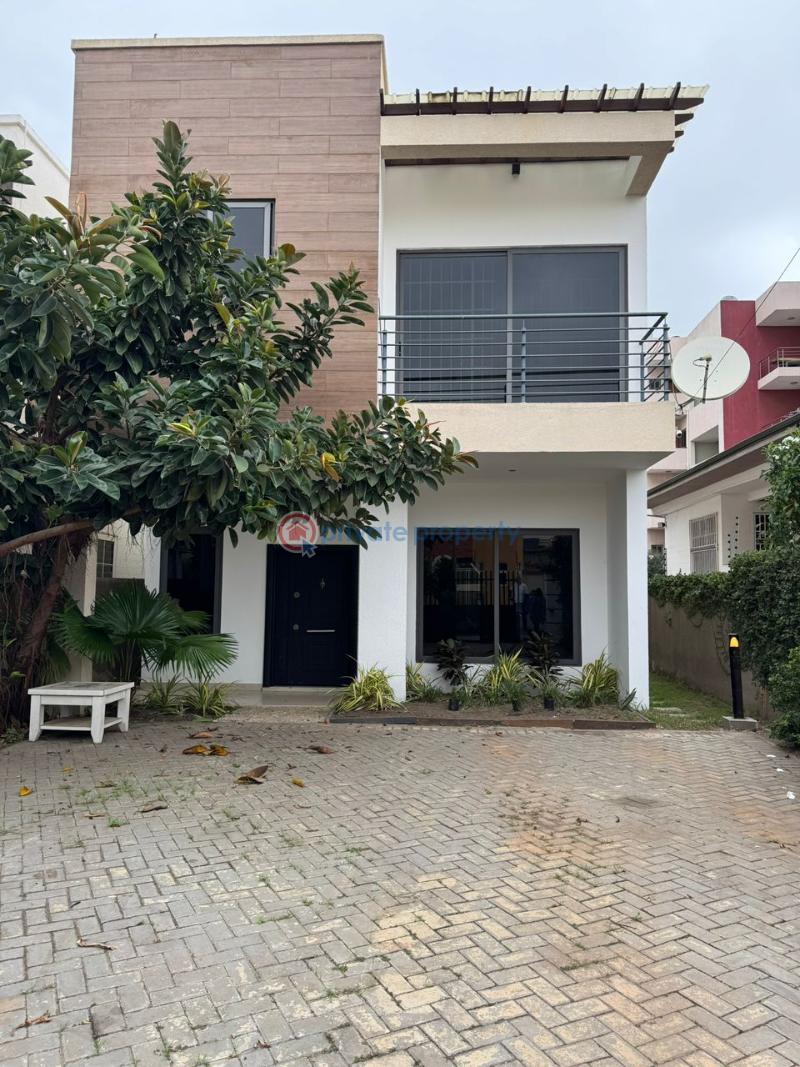 4 bedroom Townhouse For Rent East Legon Accra - 0