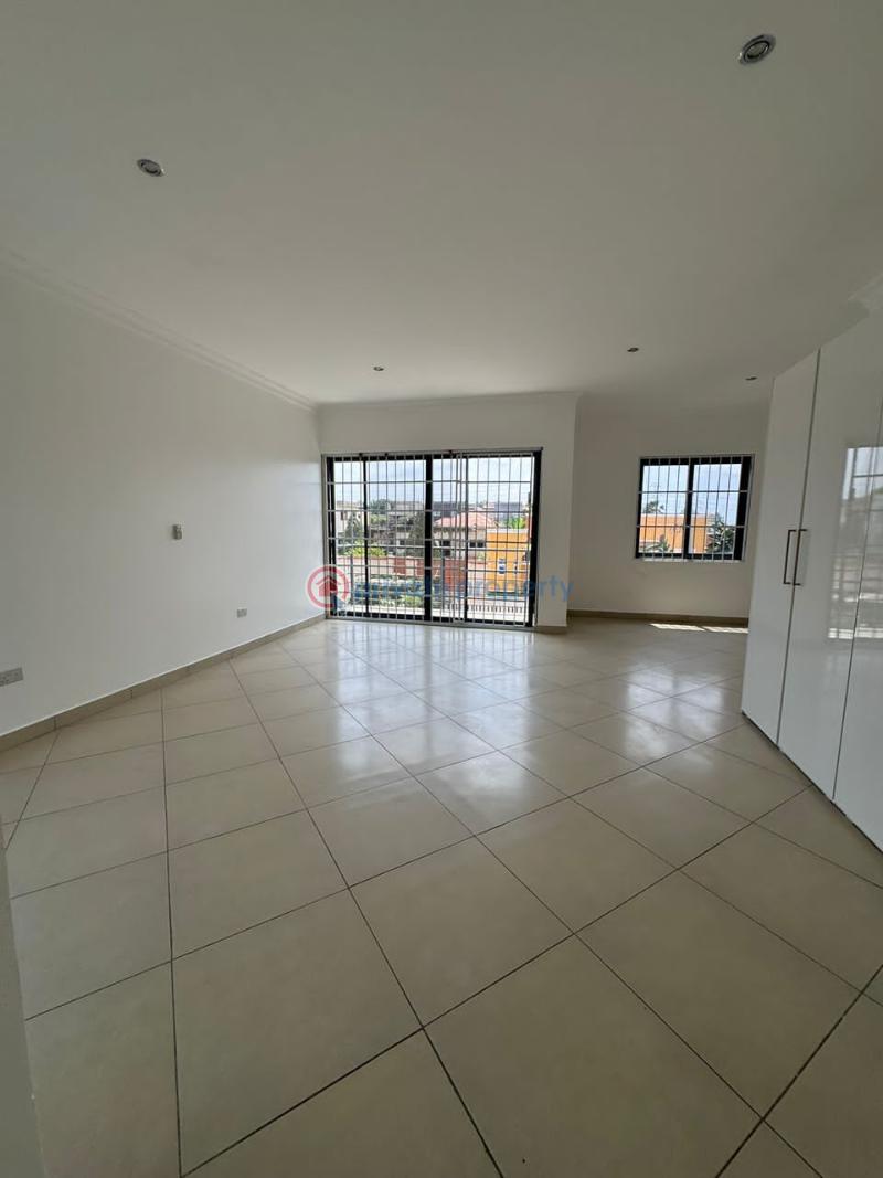 4 bedroom Townhouse For Rent East Legon Accra - 8